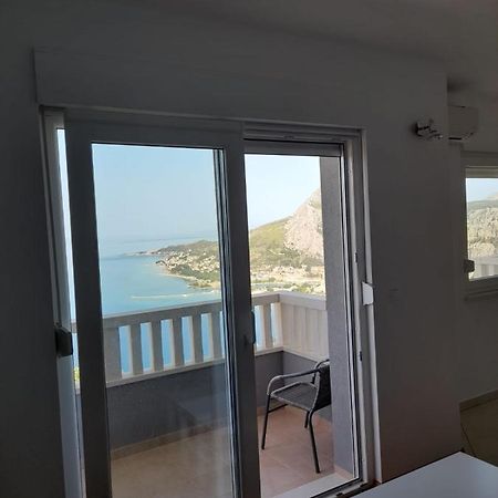 Kike Apartment Omiš Buitenkant foto